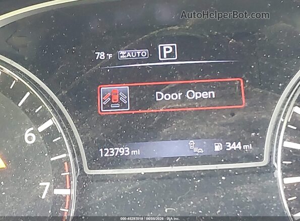 5N1AR2MM0GC613887 2016 NISSAN PATHFINDER Red 