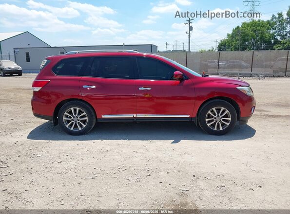 5N1AR2MM0GC613887 2016 NISSAN PATHFINDER Red Rear interior view