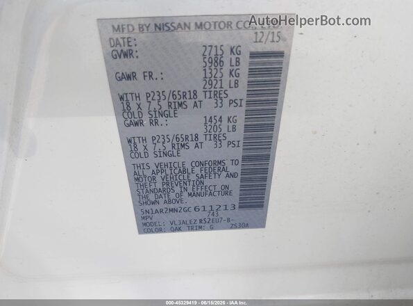 5N1AR2MN2GC611213 2016 NISSAN PATHFINDER White Engine compartment view