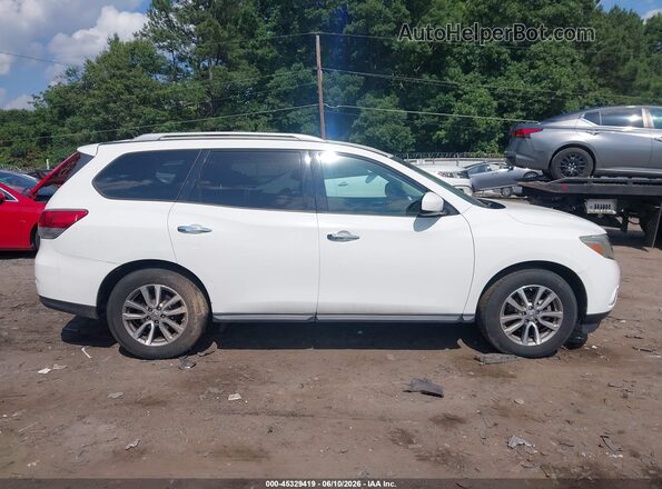 5N1AR2MN2GC611213 2016 NISSAN PATHFINDER White Rear interior view