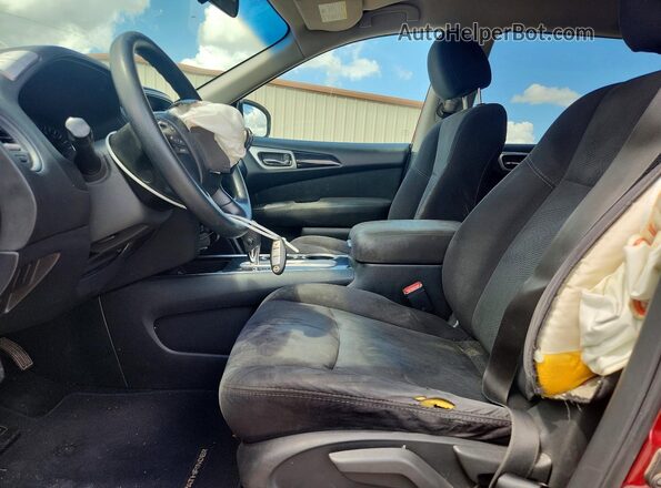 5N1AR2MN6GC635627 2016 NISSAN PATHFINDER Red Вид салону спереду