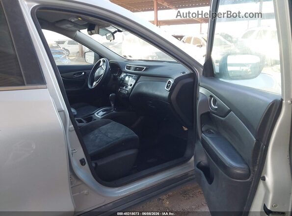5N1AT2MM1GC826803 2016 NISSAN ROGUE Серебряный 