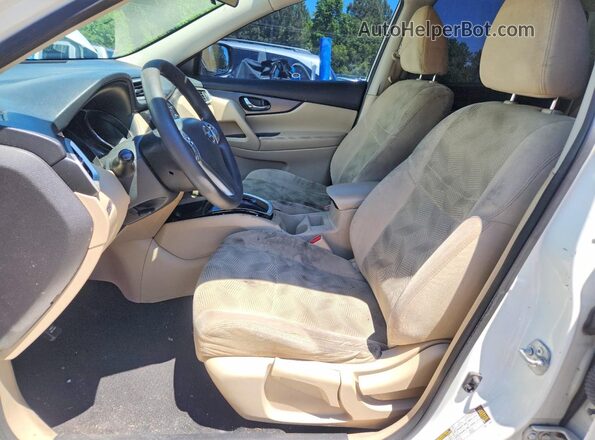 5N1AT2MM2GC891174 2016 NISSAN ROGUE White Вид салону спереду