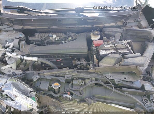 5N1AT2MT0GC870086 2016 NISSAN ROGUE Silver Rear view