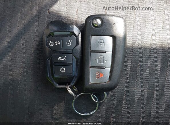 5N1AT2MT0HC787968 2017 NISSAN ROGUE White Widok deski rozdzielczej