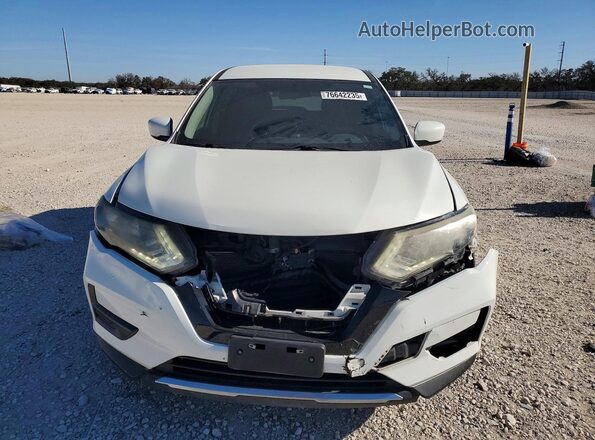 5N1AT2MT0HC847103 2017 NISSAN ROGUE White Front view