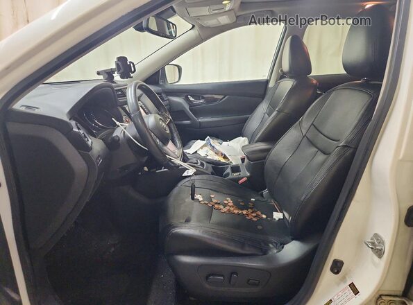 5N1AT2MT0HC880361 2017 NISSAN ROGUE White 