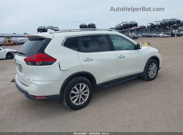 5N1AT2MT0HC883406 2017 NISSAN ROGUE White Tył prawy