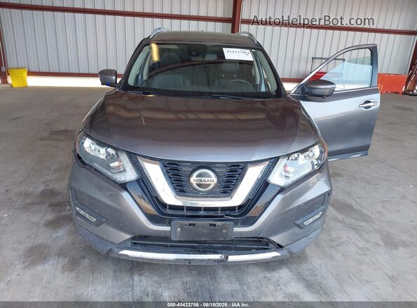 5N1AT2MT0JC734659 2018 NISSAN ROGUE Серебряный Вид панели приборов