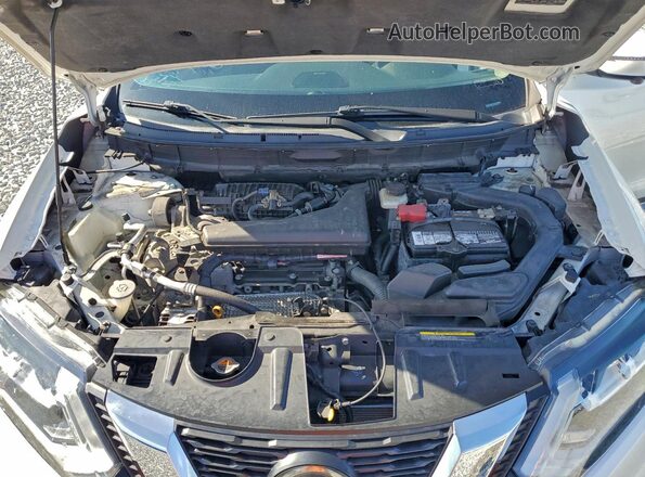 5N1AT2MT0JC815094 2018 NISSAN ROGUE White 