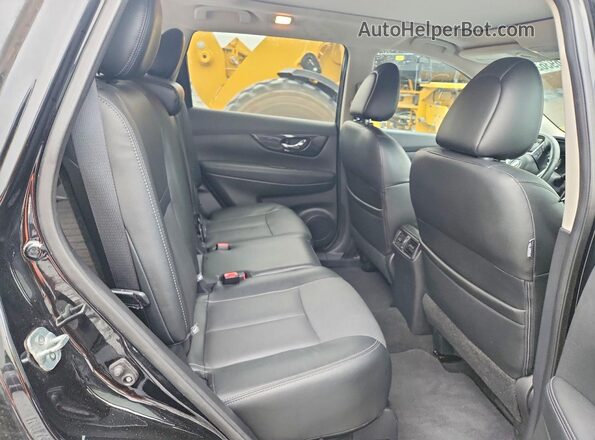 5N1AT2MT1HC754039 2017 NISSAN ROGUE Black Սալոնի հետևի տեսք
