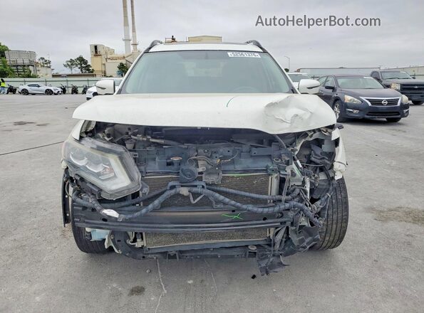 5N1AT2MT1HC755630 2017 NISSAN ROGUE White Front view