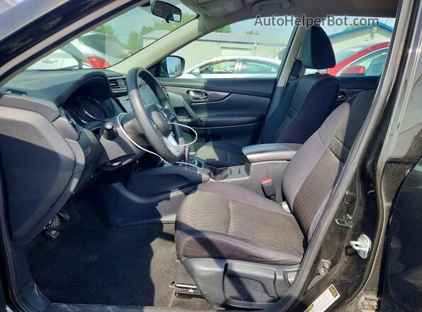 5N1AT2MT1HC851516 2017 NISSAN ROGUE Green Front interior view