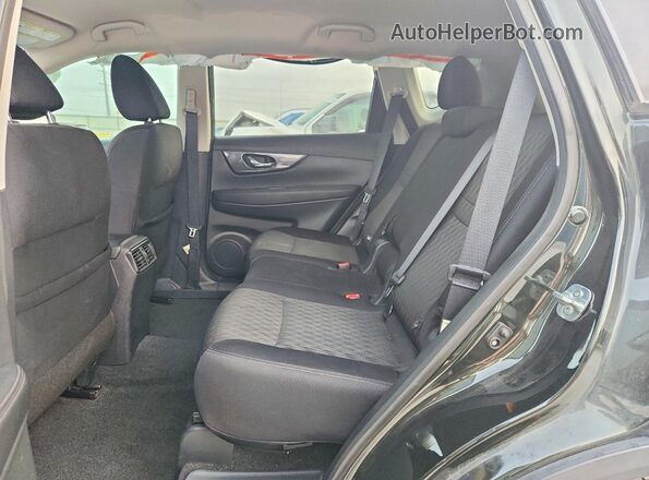 5N1AT2MT1KC706757 2019 NISSAN ROGUE Green Rear interior view