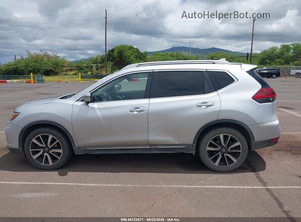 5N1AT2MT1KC708914 2019 NISSAN ROGUE Silver Սալոնի 360 աստիճան տեսք