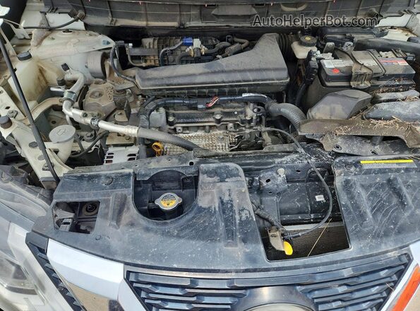 5N1AT2MT1LC769861 2020 NISSAN ROGUE White Rear interior view