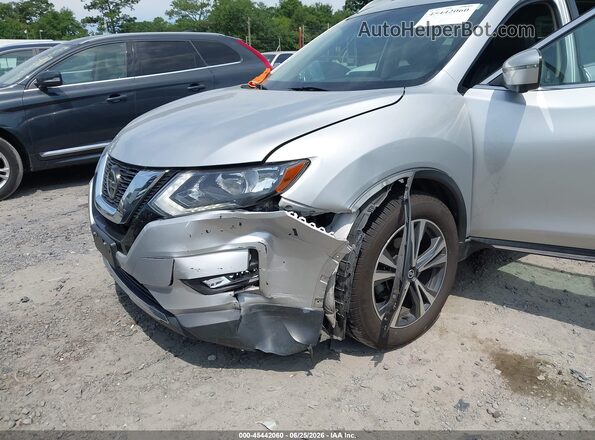 5N1AT2MT2JC741483 2018 NISSAN ROGUE Silver Դիմացի տեսք