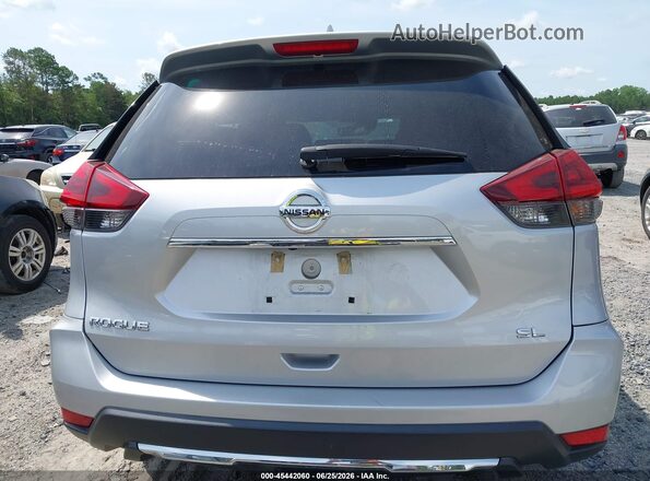 5N1AT2MT2JC741483 2018 NISSAN ROGUE Silver 