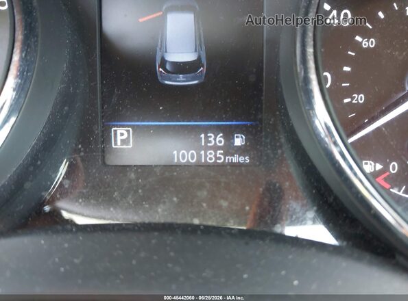 5N1AT2MT2JC741483 2018 NISSAN ROGUE Silver 