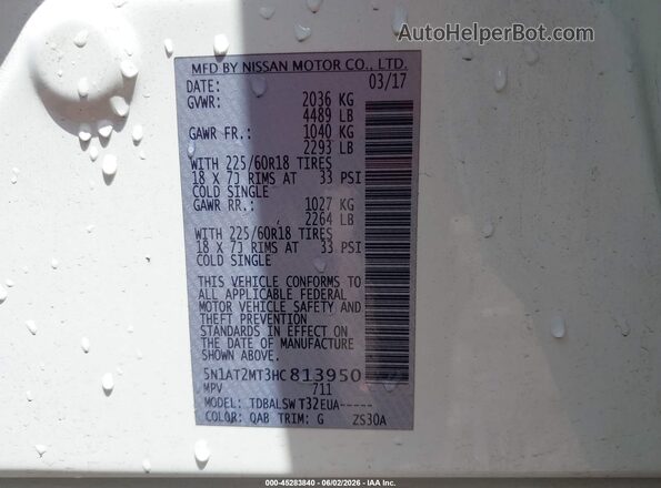 5N1AT2MT3HC813950 2017 NISSAN ROGUE White ძრავის განყოფილების ხედი