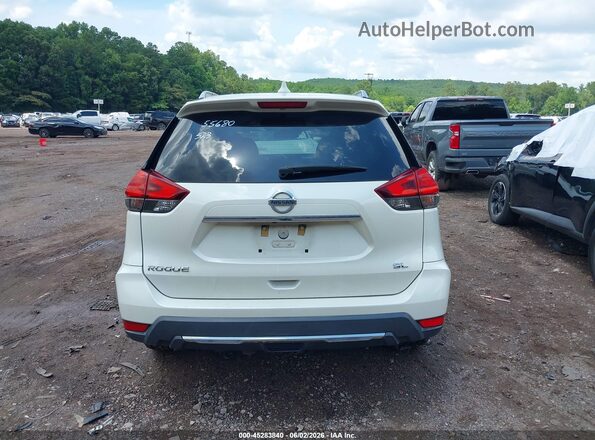 5N1AT2MT3HC813950 2017 NISSAN ROGUE White 