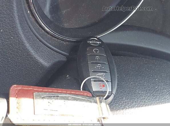 5N1AT2MT3KC796042 2019 NISSAN ROGUE Silver Առջևի վահանակի տեսք