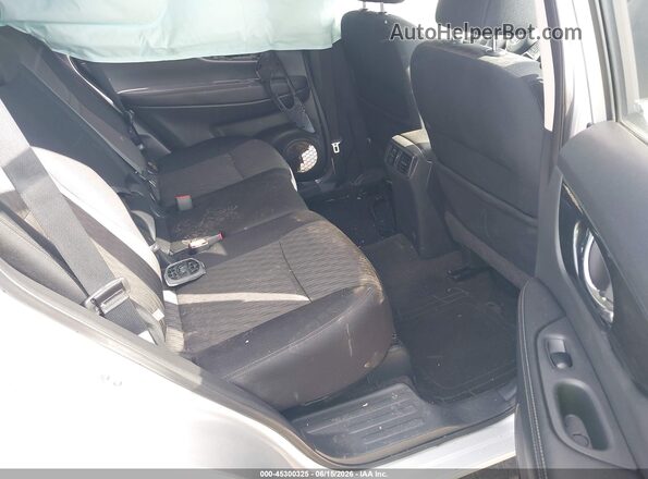 5N1AT2MT4JC702149 2018 NISSAN ROGUE Gray 