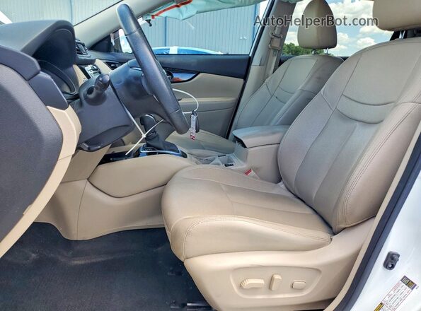 5N1AT2MT4KC816783 2019 NISSAN ROGUE White 