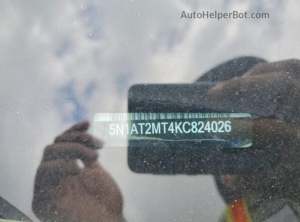 5N1AT2MT4KC824026 2019 NISSAN ROGUE Blue VIN կոդի պիտակի տեսք