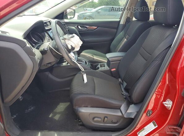 5N1AT2MT5HC804943 2017 NISSAN ROGUE Red 