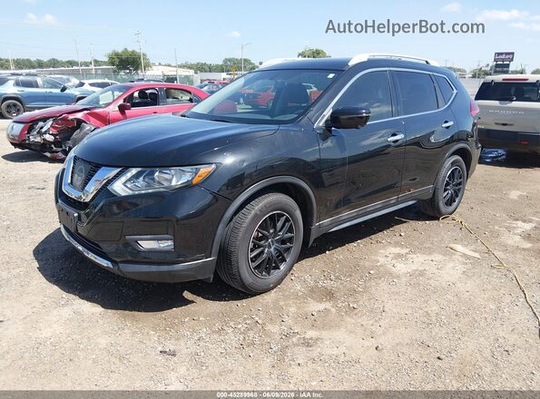 5N1AT2MT5HC895468 2017 NISSAN ROGUE Черный Передняя левая четверть