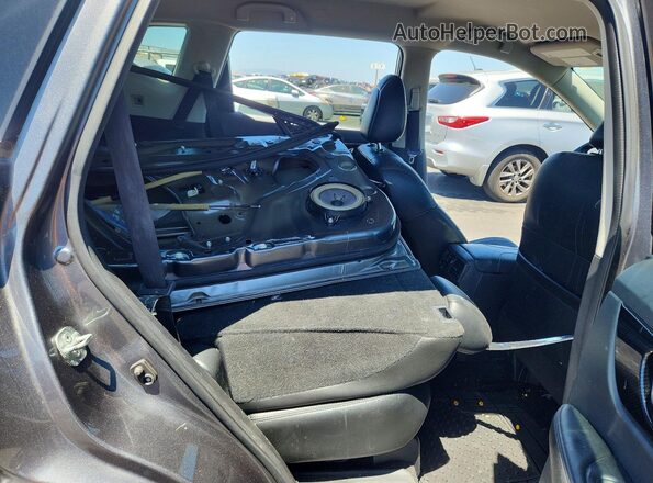 5N1AT2MT5JC737024 2018 NISSAN ROGUE Gray Widok wnętrza z tyłu