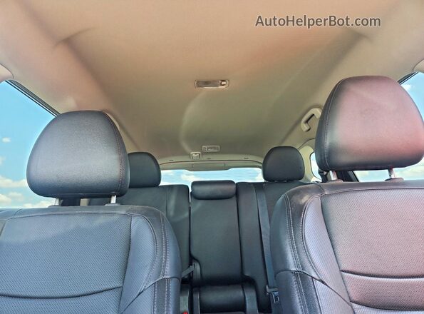 5N1AT2MT5KC772227 2019 NISSAN ROGUE Gray Rear seats view