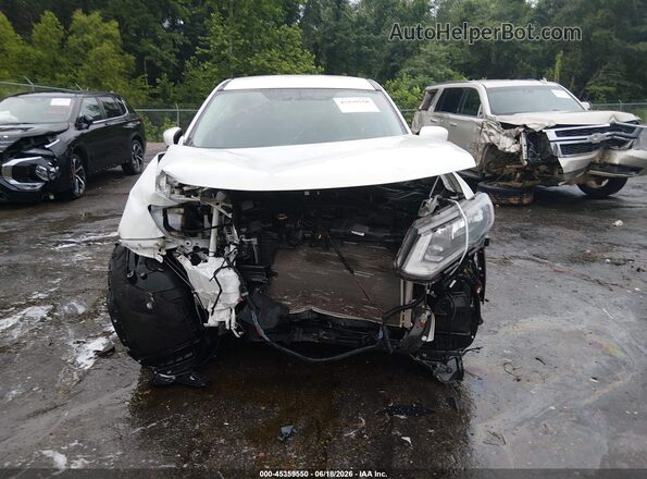 5N1AT2MT6HC796061 2017 NISSAN ROGUE White Սալոնի հետևի տեսք