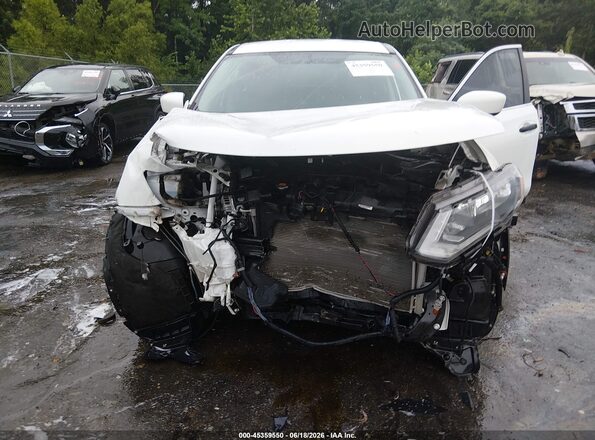 5N1AT2MT6HC796061 2017 NISSAN ROGUE White 