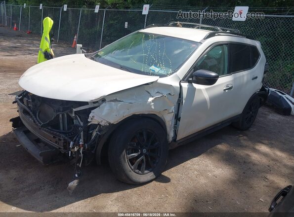 5N1AT2MT6HC886178 2017 NISSAN ROGUE White Vista tres cuartos delantera izquierda