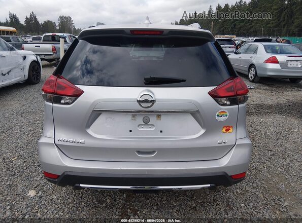 5N1AT2MT6JC789780 2018 NISSAN ROGUE Серебряный 