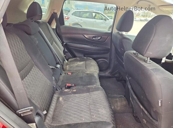 5N1AT2MT6JC797023 2018 NISSAN ROGUE Red Rear seats view