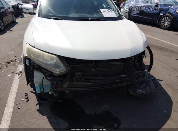 5N1AT2MT7GC847940 2016 NISSAN ROGUE Белый Вид спереди