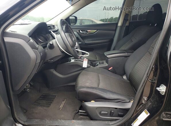 5N1AT2MT7HC880065 2017 NISSAN ROGUE Black Front interior view
