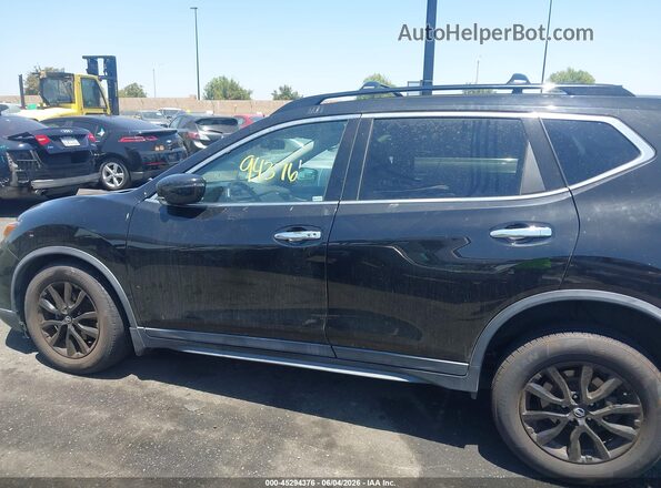 5N1AT2MT7JC849095 2018 NISSAN ROGUE Черный 
