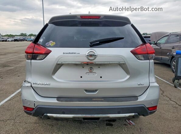 5N1AT2MT7LC729400 2020 NISSAN ROGUE Silver Widok z tyłu