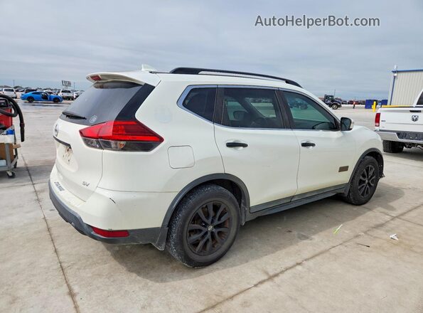 5N1AT2MT8HC769752 2017 NISSAN ROGUE White Задня права чверть