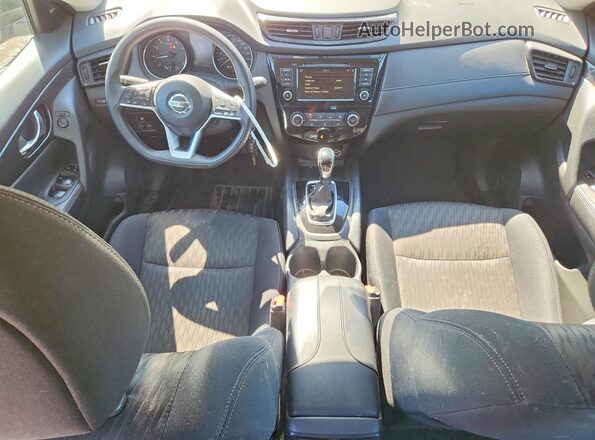5N1AT2MT8JC725613 2018 NISSAN ROGUE White 