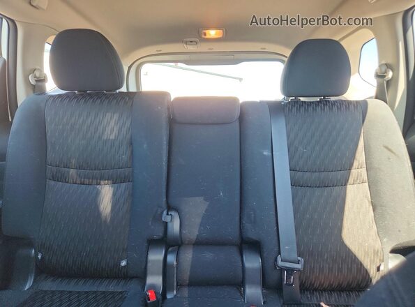 5N1AT2MT8JC725613 2018 NISSAN ROGUE White 