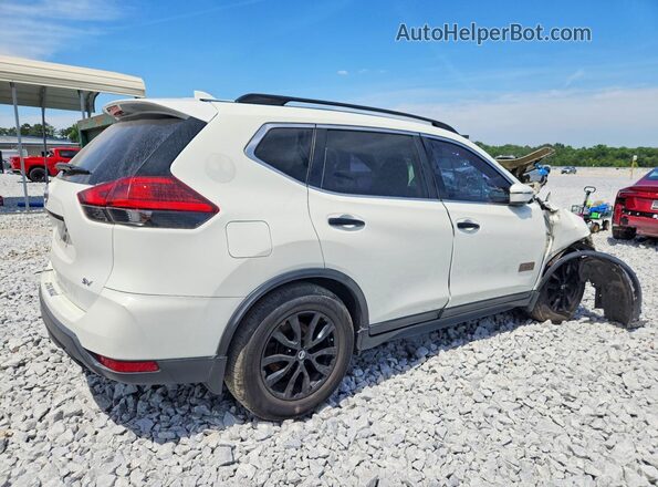 5N1AT2MT9HC759389 2017 NISSAN ROGUE White 