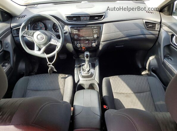 5N1AT2MTXHC779036 2017 NISSAN ROGUE Gray Widok deski rozdzielczej
