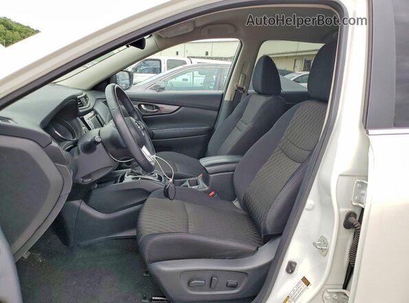 5N1AT2MTXJC804488 2018 NISSAN ROGUE White Widok wnętrza z przodu