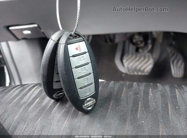 5N1AT2MTXJC829830 2018 NISSAN ROGUE Серый Вид панели приборов