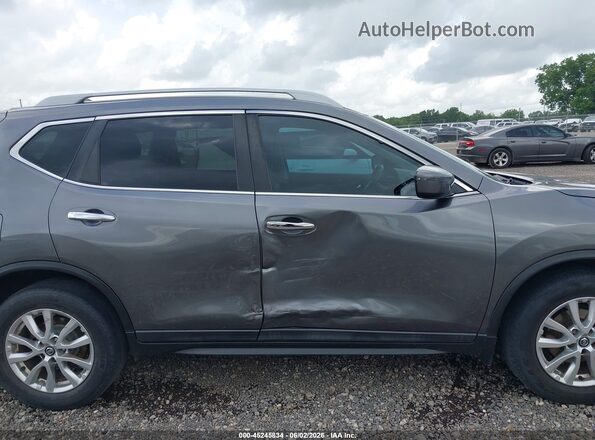 5N1AT2MTXJC829830 2018 NISSAN ROGUE Серый Вид задней части салона